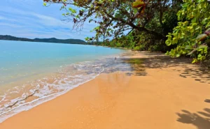 Perfect beaches at White Sand Beach, Koh Mak