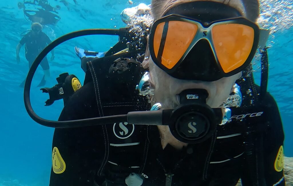 Jez doing his first ever Scuba Dive at JA Manafaru, Maldives